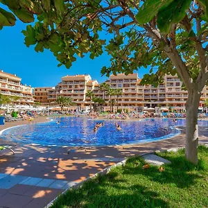 https://villa-in-compostella-beach-playa-de-las-americas-front.in-canary-islands.com