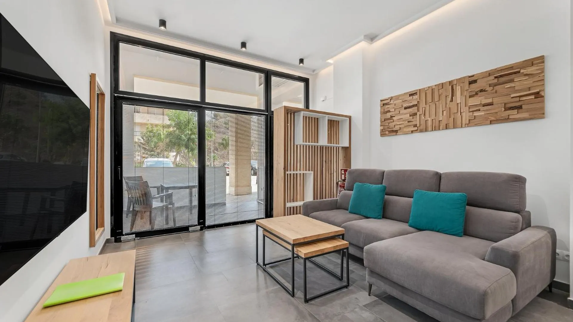 El Coloso Loft 1 Benalmadena Apartment
