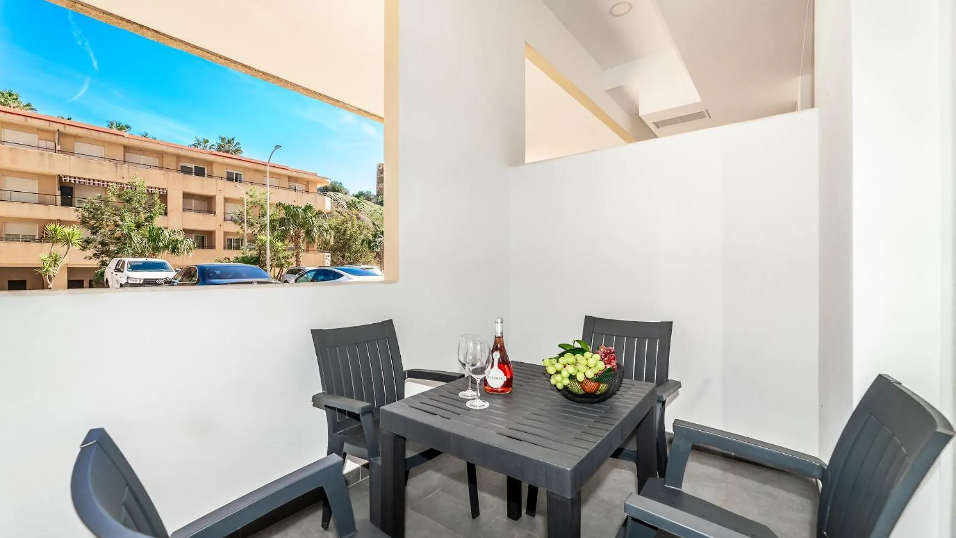 El Coloso Loft 1 Benalmadena Apartment